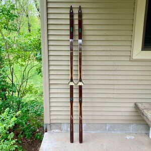 Vintage Madshus Wood Cross Country Skis 205 cm w/3-Pin Bindings Nordic Skiing